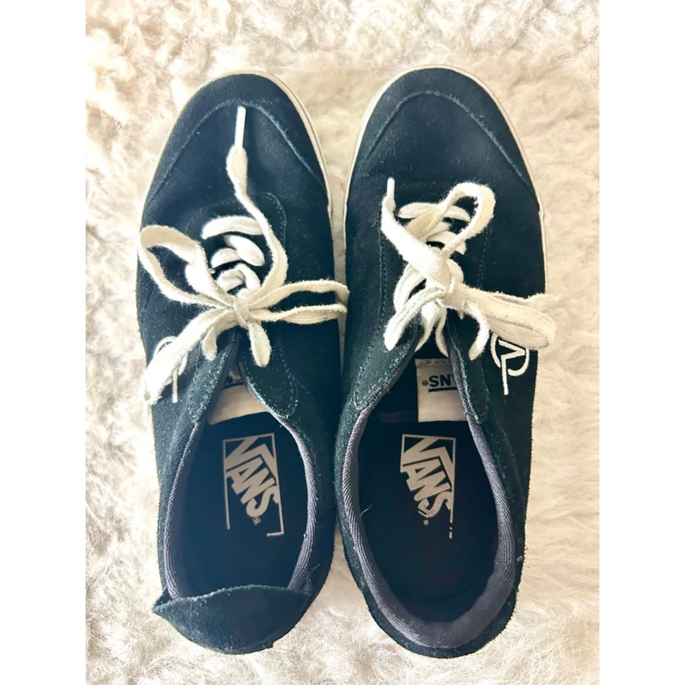 VANS Sport Women's Black & White Suede Vulc Shoes Size 9.5